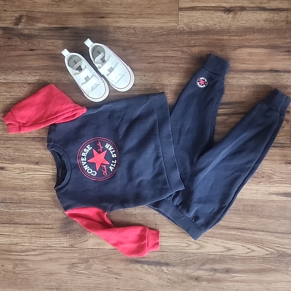 Converse Bundle 24m Shoe size 6